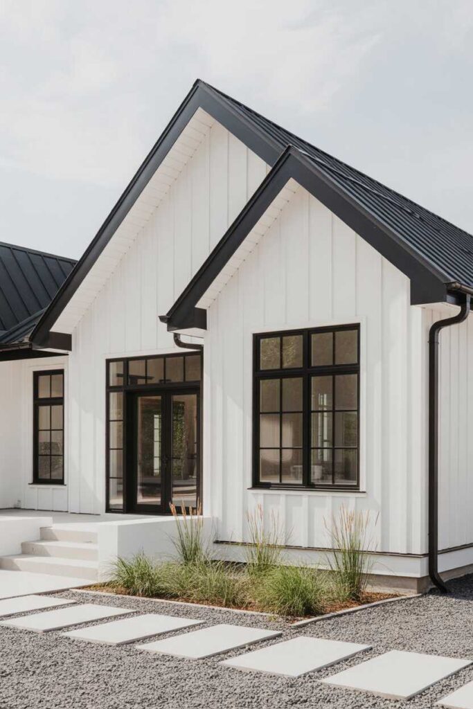 24 Modern Ranch Style Homes Exterior Ideas for Stunning Curb Appeal (Budget-Friendly Inspiration You’ll Love) 4 Using Black and White Elements for a Clean, Modern Ranch Style