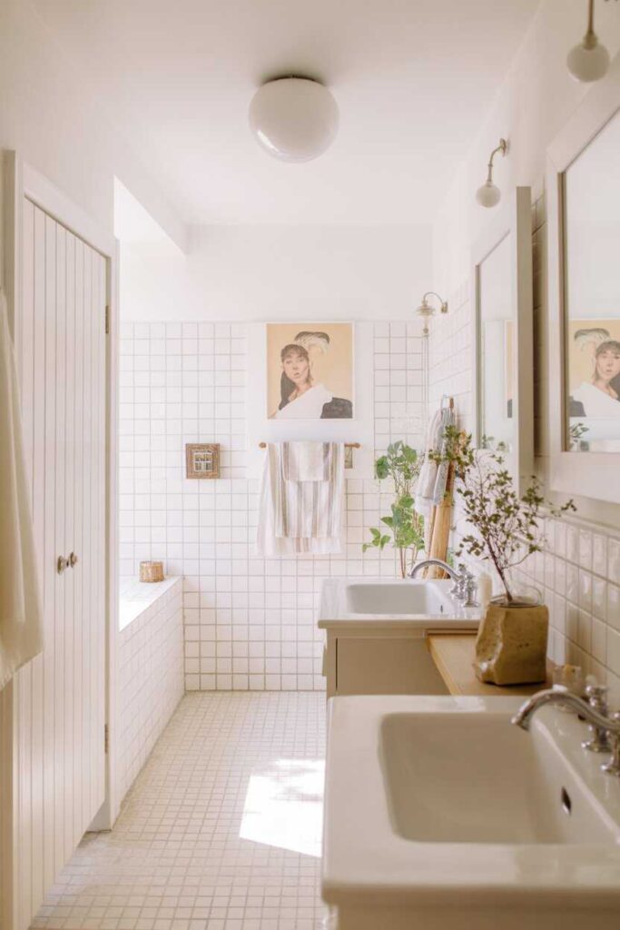 White Bathroom Ideas & Inspiration Budget Friendly Modern and Timeless Designs You Love 5 White Bathroom Decor Ideas That Add Personality Without Overwhelming